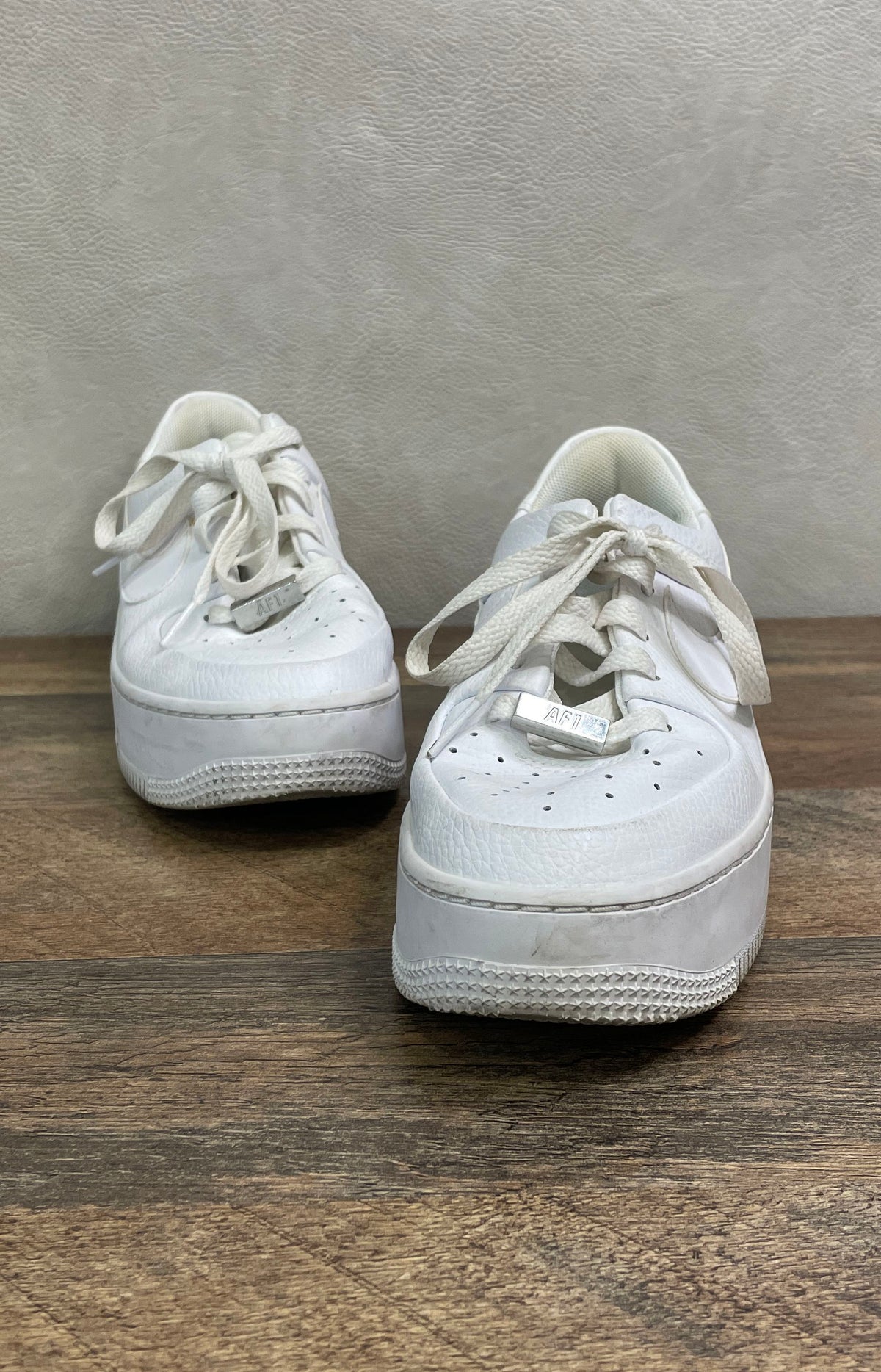 Nike Air Force 1 Sage Low Triple White Platform Sneakers Womens Size 8.5