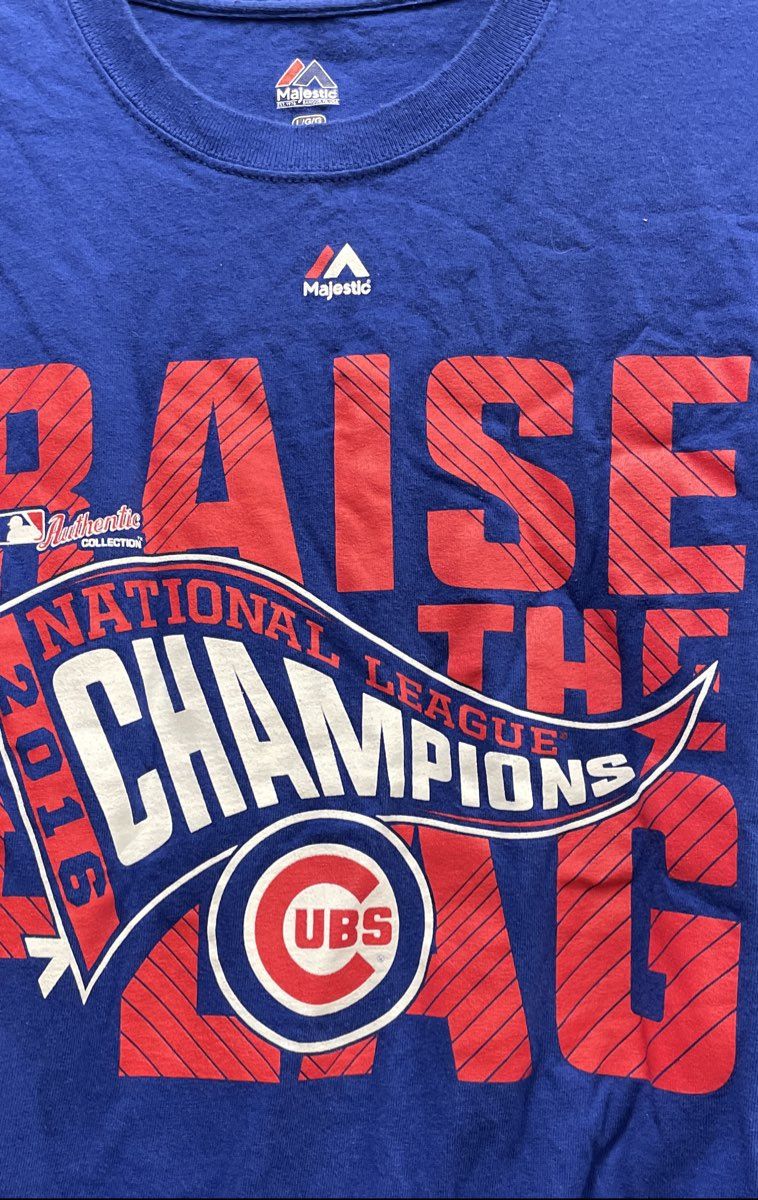 Majestic Men's Chicago Cubs Royal Blue 2016 NL Champions Raise The Flag Shirt L