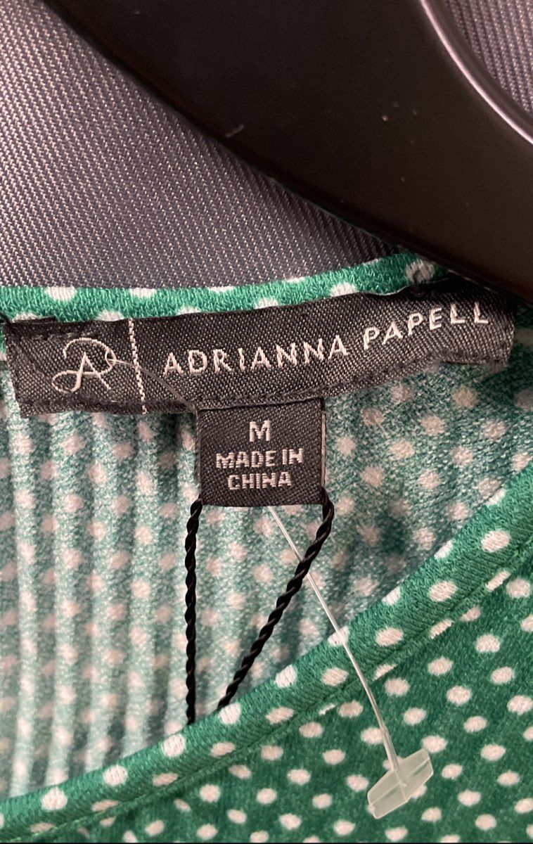 Adrianna Papell Women's Green Polka Dot Pleated Knit Double Sleeve Top M NWT
