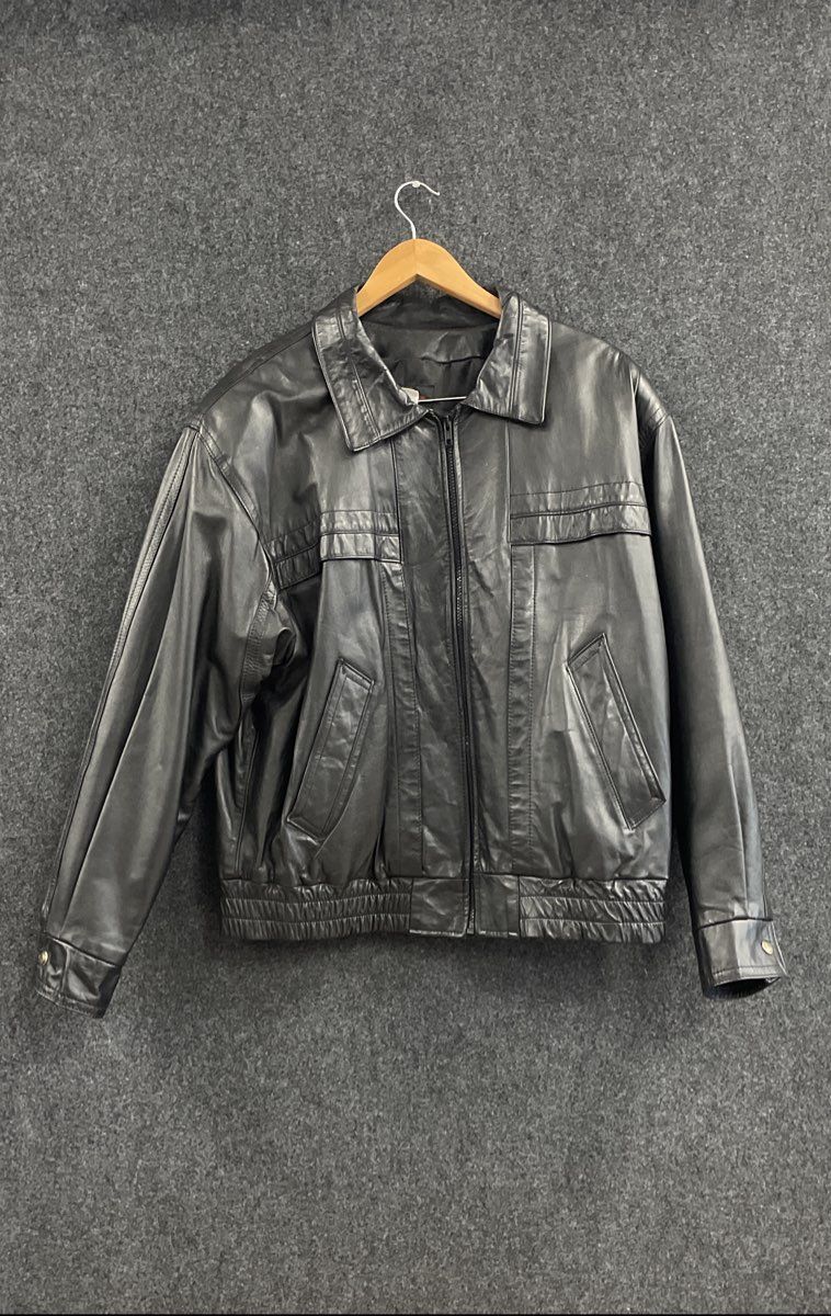 Vintage 90s Sandy Leather Fashions Men's Black Leather Bomber Jacket Sz M