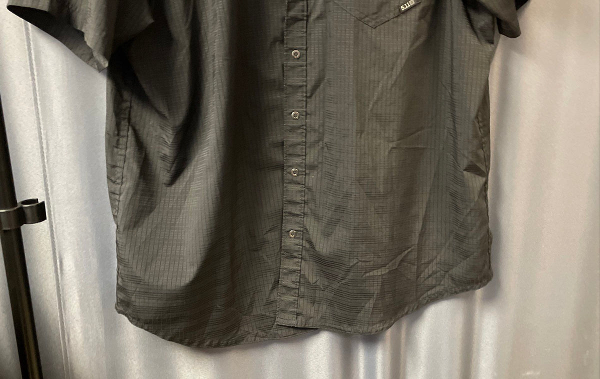 5.11 Tactical Men's Short Sleeve Button Up Shirt Black Ripstop Grid Snap Sz L