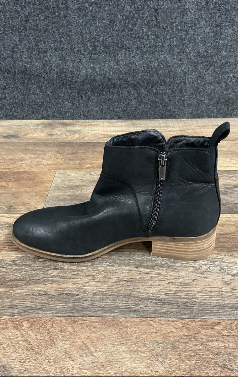 Lucky Brand Prenma Black Leather Ankle Boots Size 9