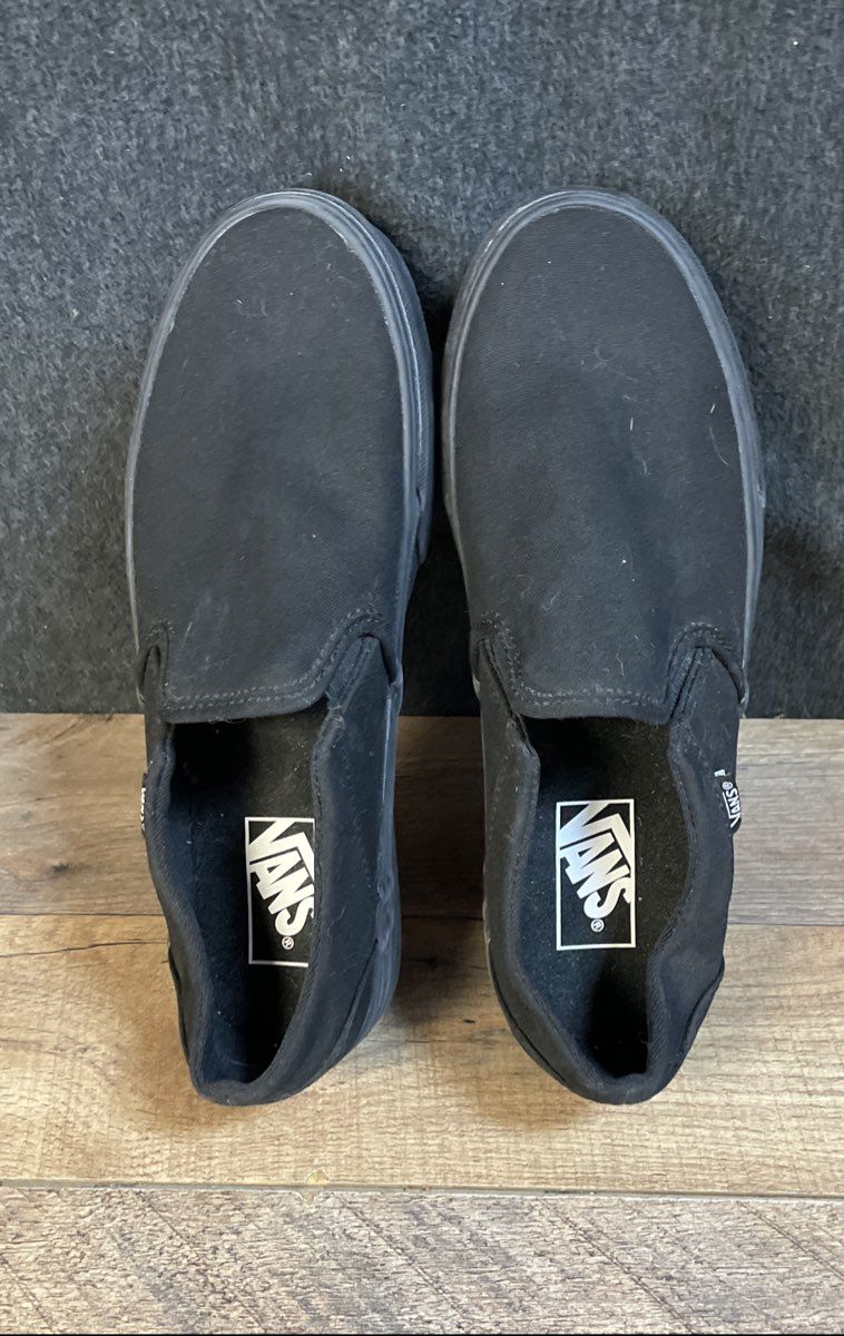 Vans Classic Slip-On Black Canvas Sneakers Women's Size 9