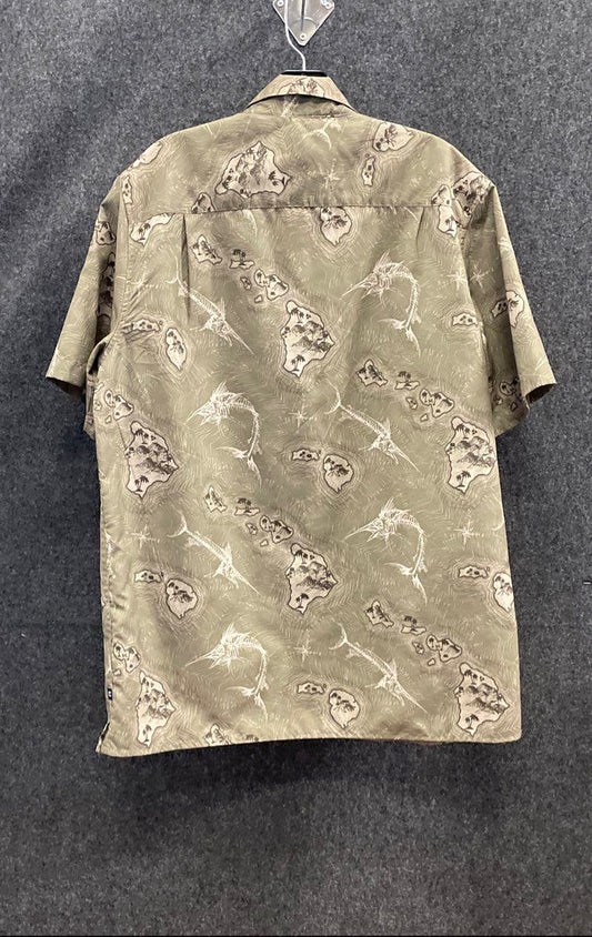 Chaps Men's Green Short Sleeve Fishing Shirt Marlin Fish Skeleton Print Sz M