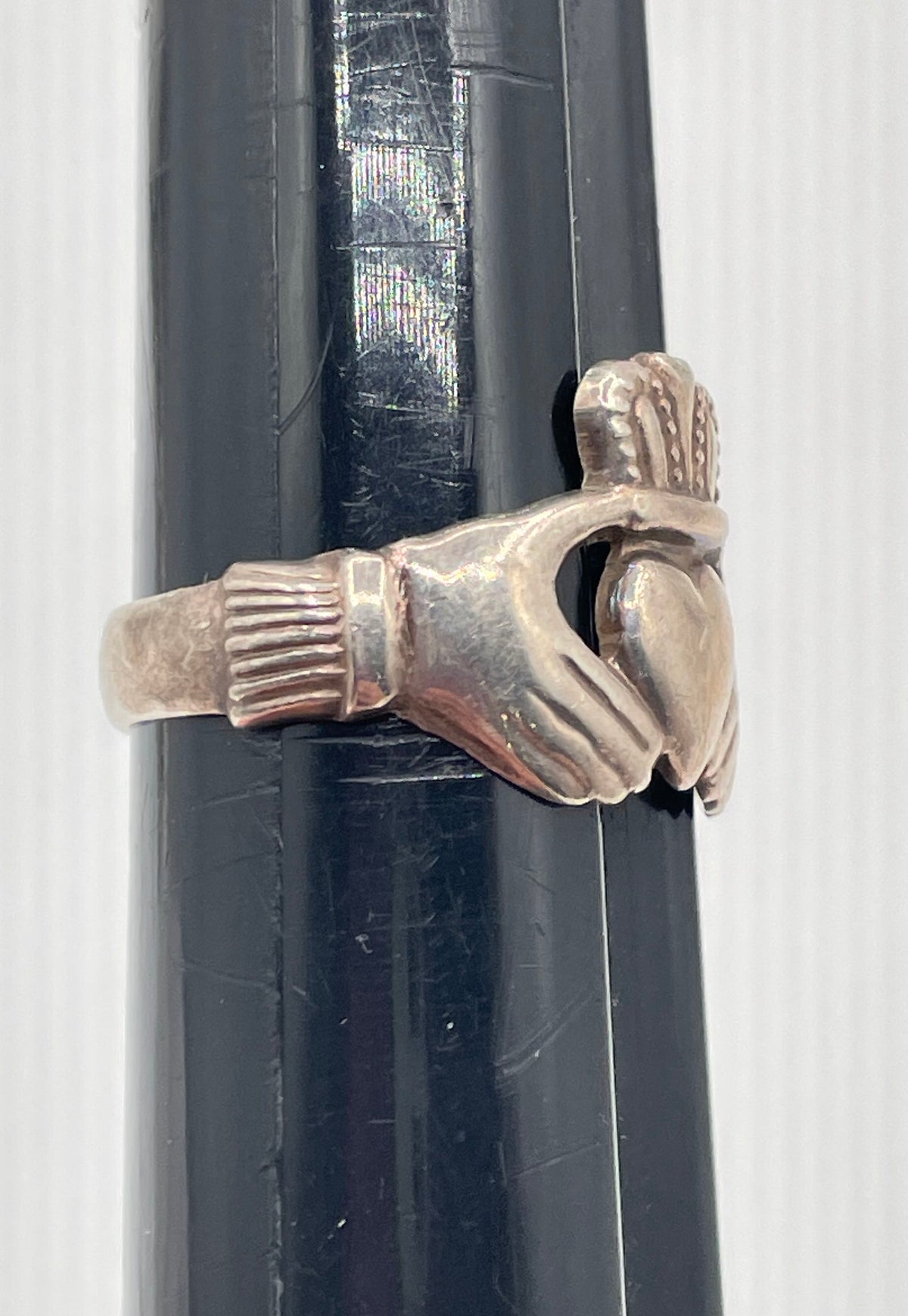 Vintage 925 Sterling Silver Claddagh Ring 5.3g