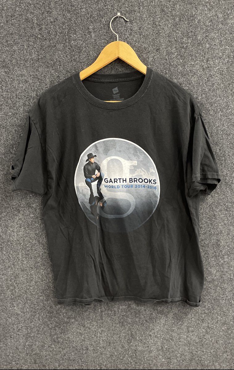 Garth Brooks World Tour 2014-2016 T-Shirt Hanes Double-Sided Graphics Sz XL
