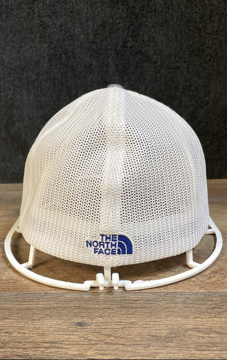 The North Face Men's Gray White Mountain Logo Flexfit Trucker Hat