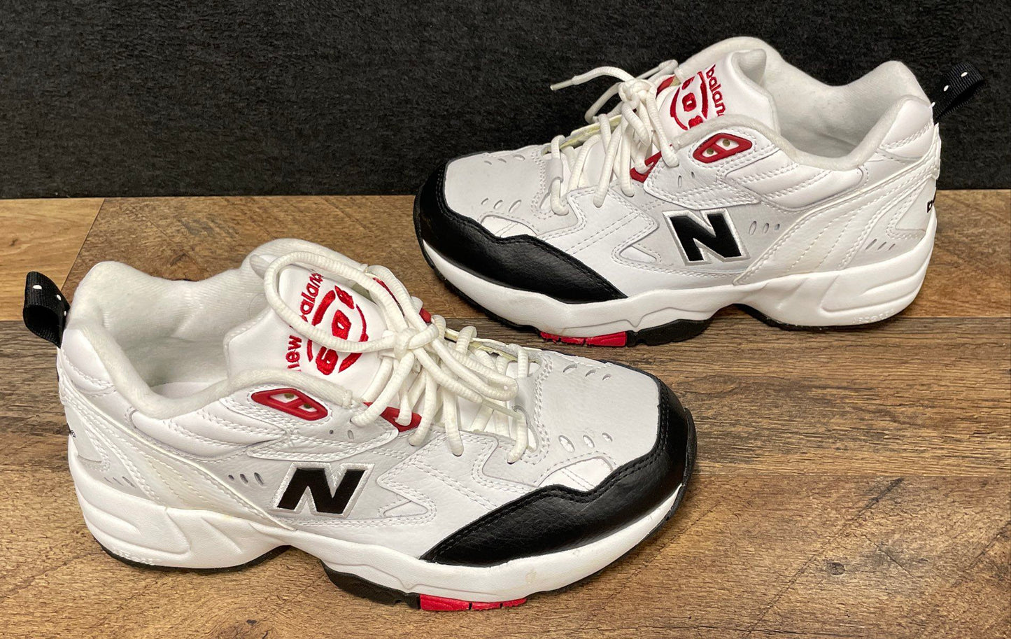 New Balance 608 White Black Red Women's Cross Training Sneakers Size 9D Wide