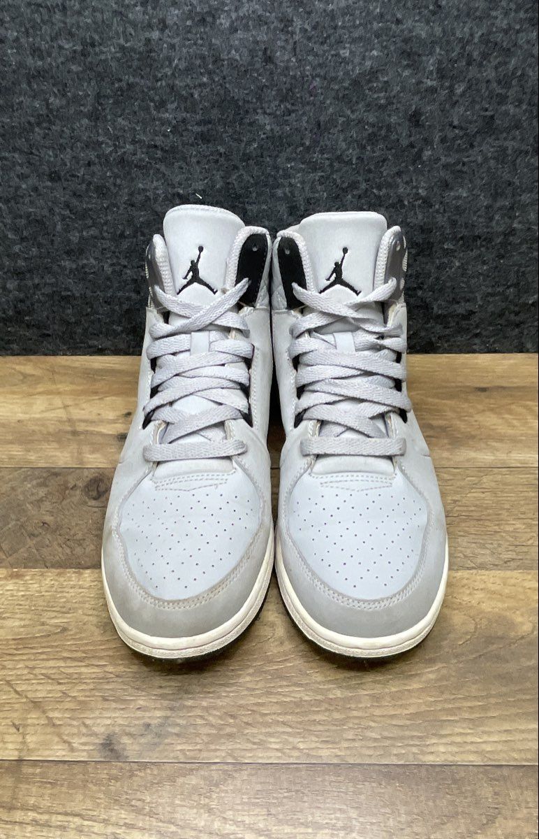 Nike Air Jordan 1 Retro High Nouveau Wolf Grey Size 7Y 707320-002
