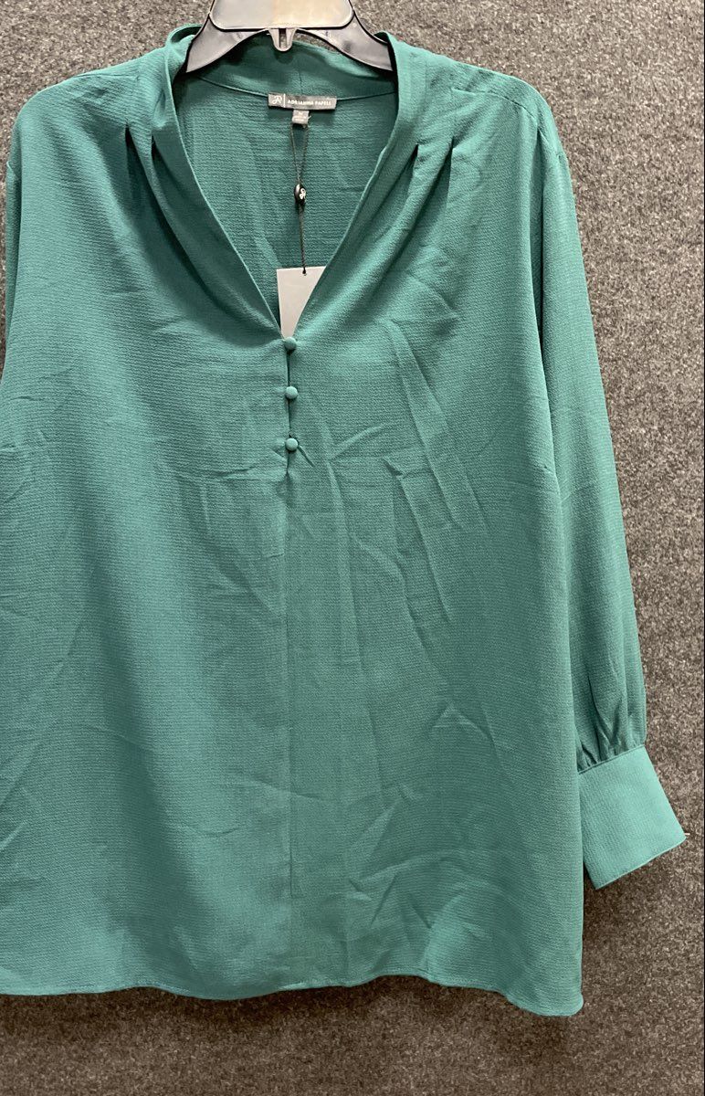 Adrianna Papell Women's Green Crepe V-Neck Long Sleeve Blouse Top Sz 2X NWT