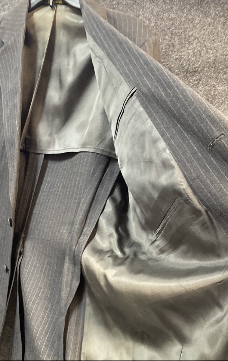 Vintage Palm Beach Men's Gray Pinstripe Suit Jacket Blazer Two Button USA