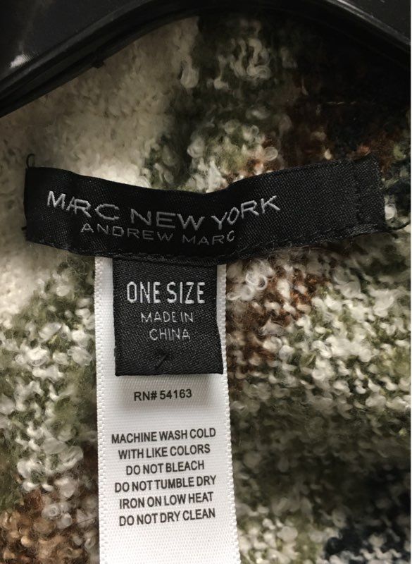 Marc New York Andrew Marc Women's Plaid Poncho Green Tan Toggle Fringe One Size