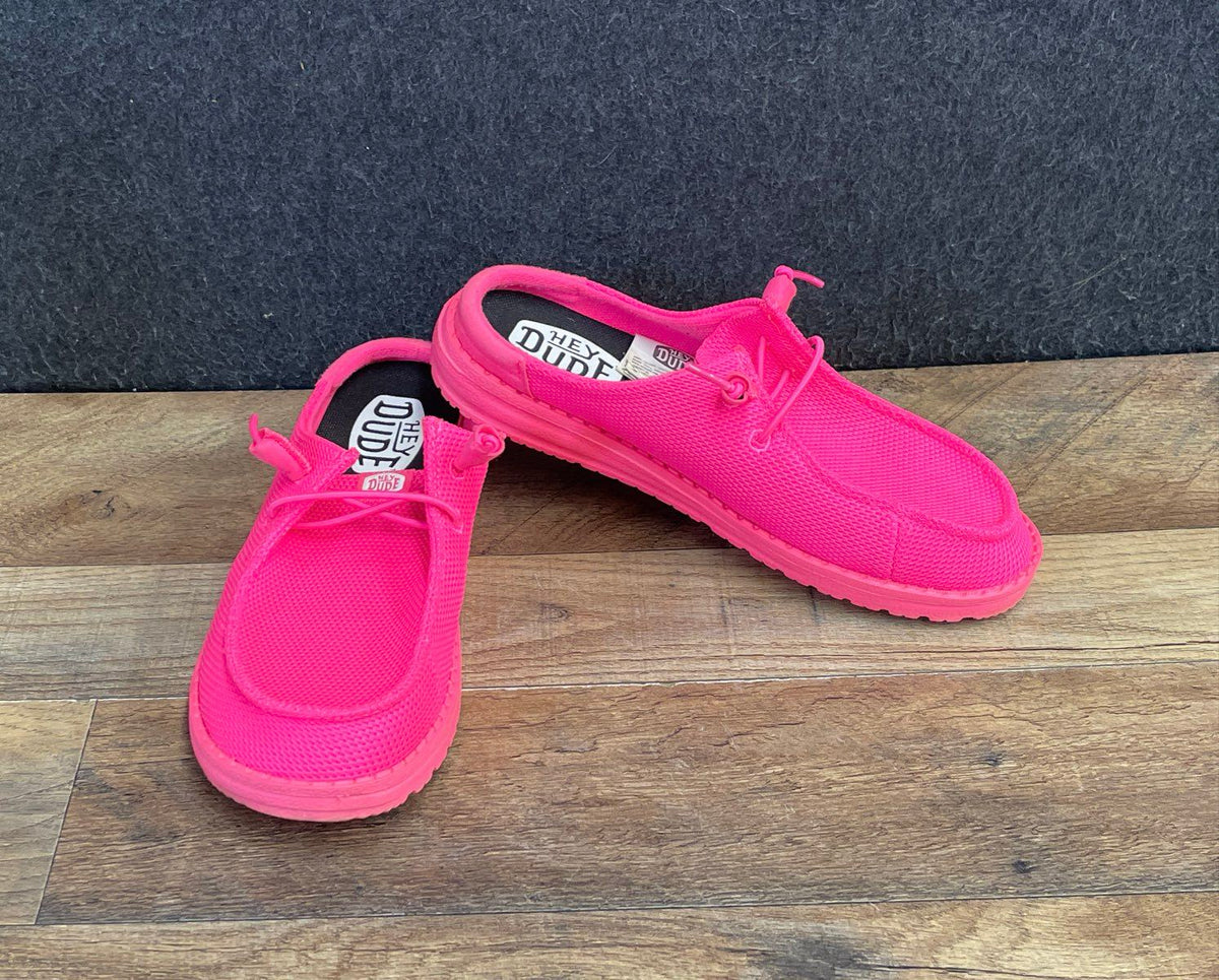 Hey Dude Wendy Slip Mono Electric Pink Women's Mule Sneakers Size 7