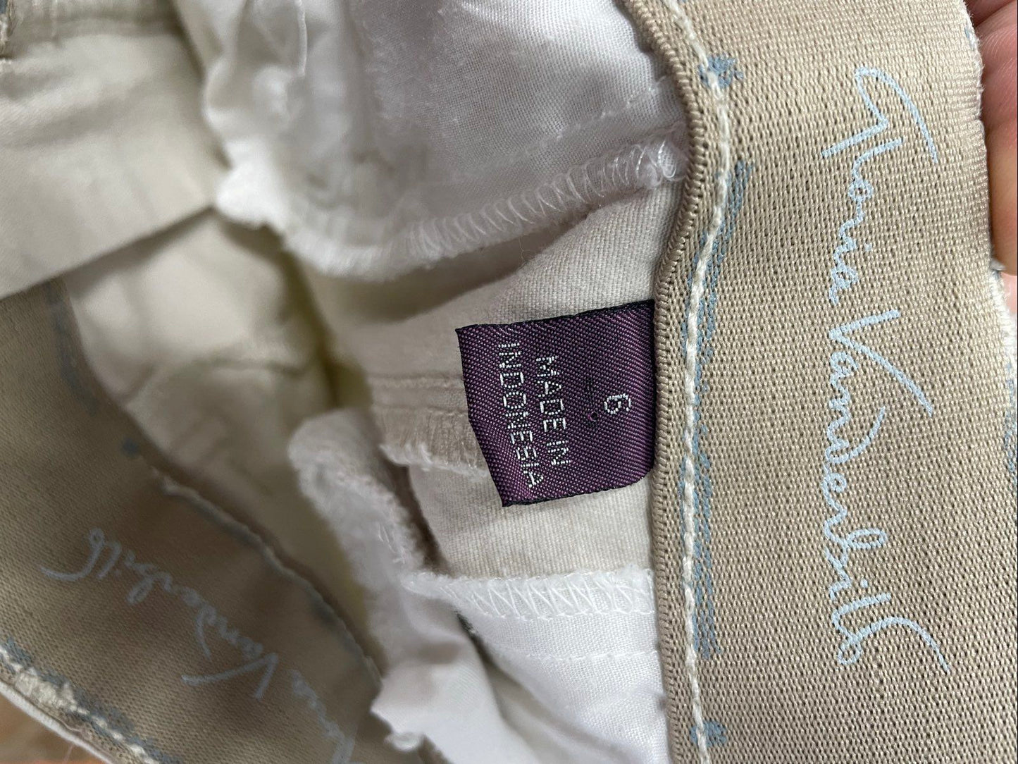 Gloria Vanderbilt Women's Cream Cropped Capris Cotton Stretch Utility Pants Sz 6