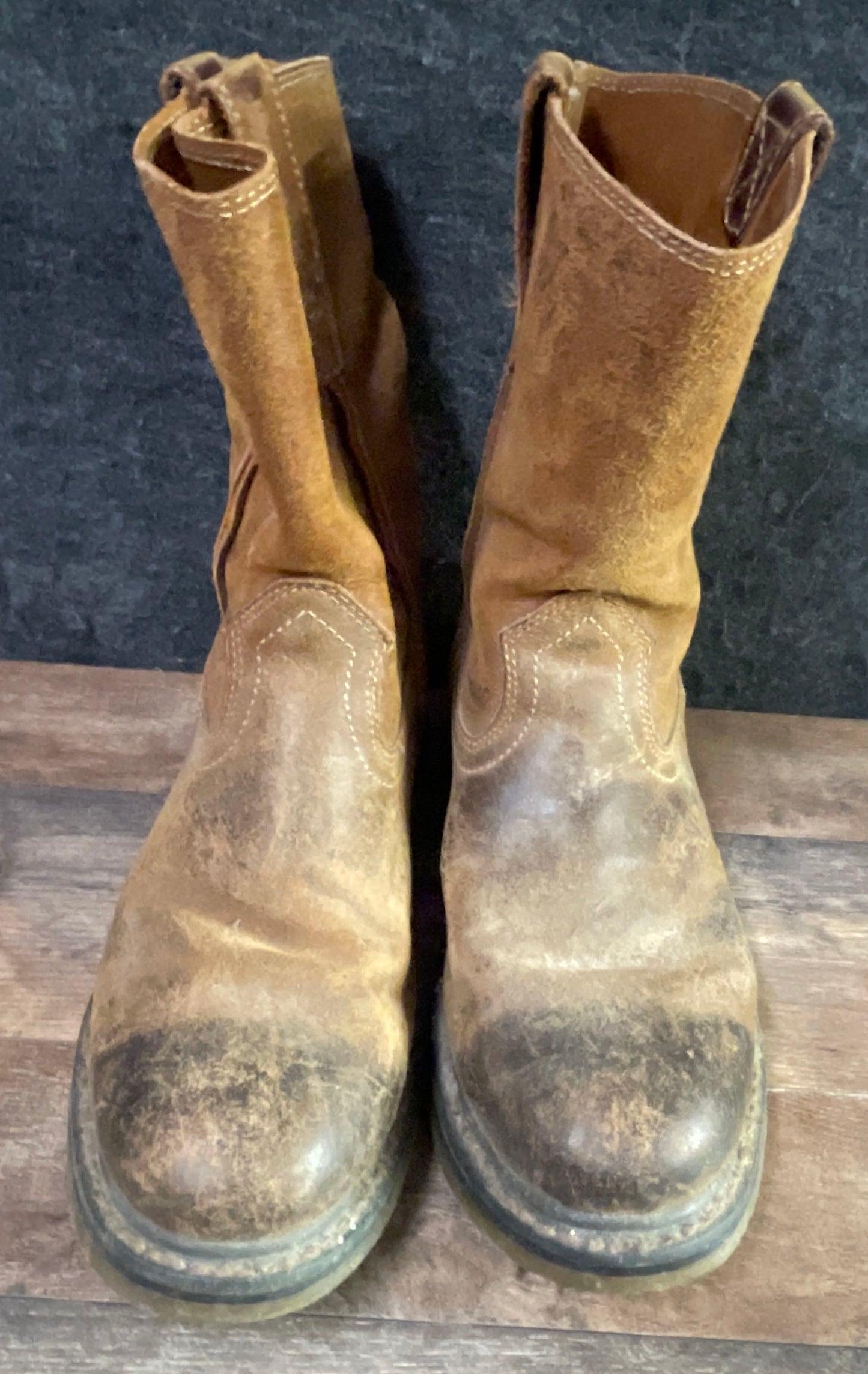 Ariat Groundbreaker Distressed Brown Pull-On Western Work Boots Size 8.5D