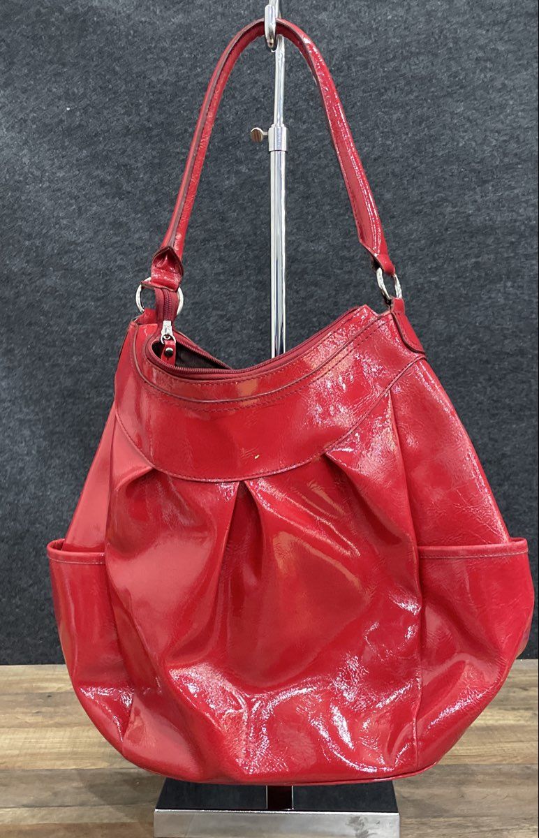 Liz Claiborne Red Patent Pleated Shoulder Bag Hobo Purse Side Pockets