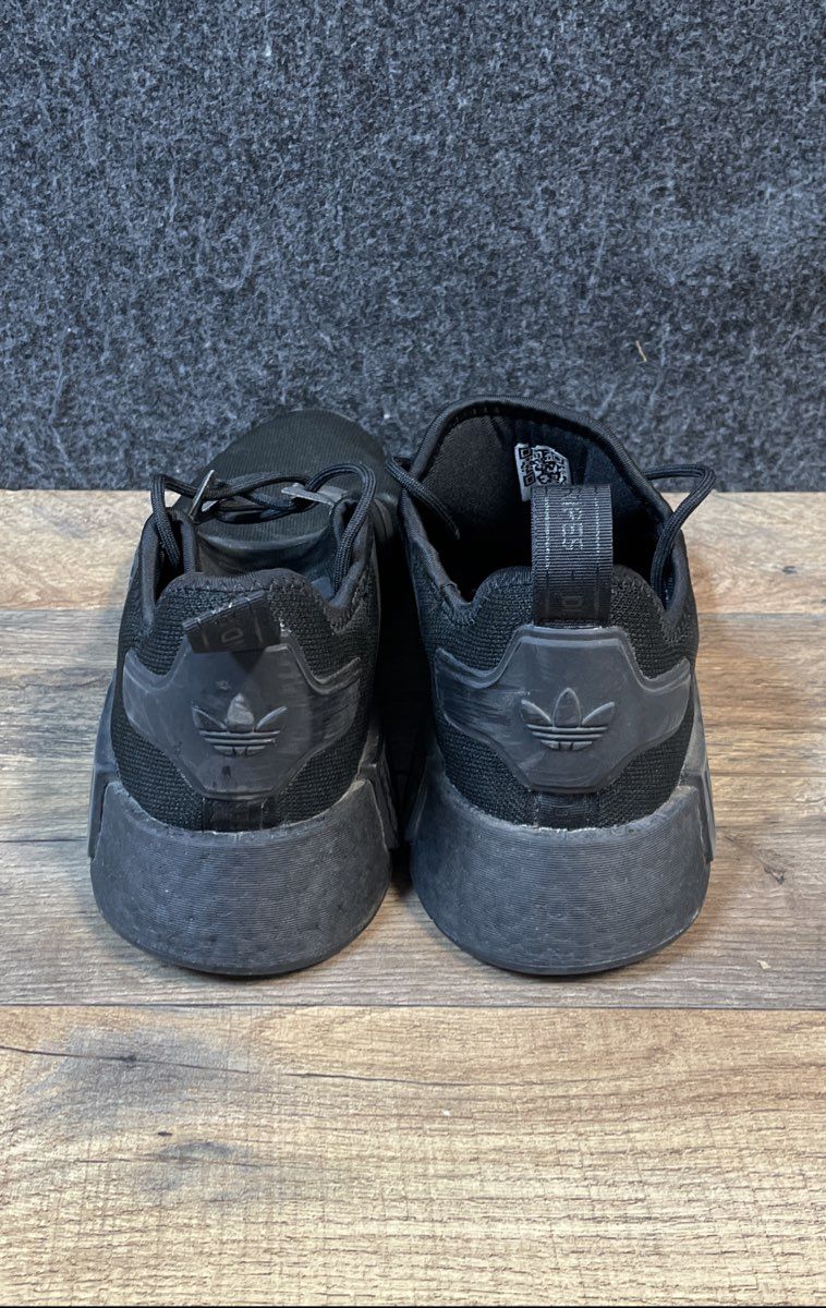 Adidas NMD R1 Triple Black Lifestyle Sneakers Men's Size 9.5