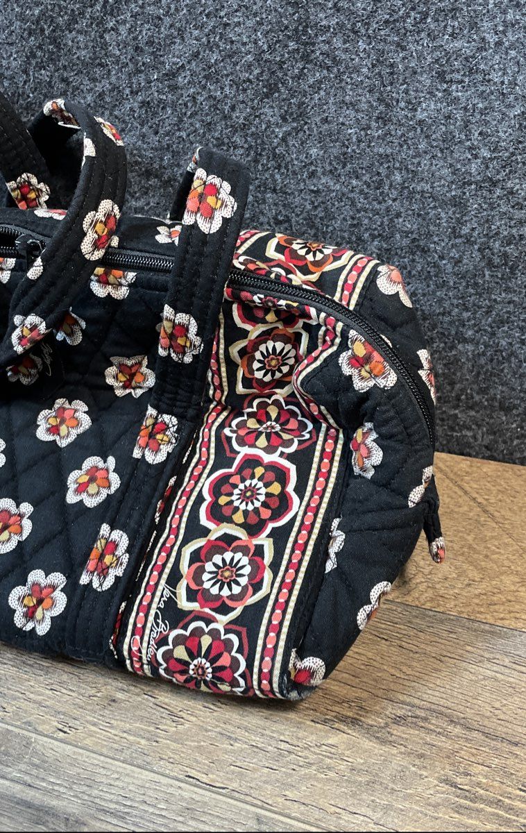 Vera Bradley Black Floral Quilted Cotton Satchel Handbag Red Plaid Lining