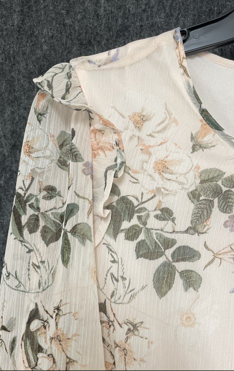 Calvin Klein Women's Cream Floral Chiffon Ruffle Tiered Bell Sleeve Dress Sz 14