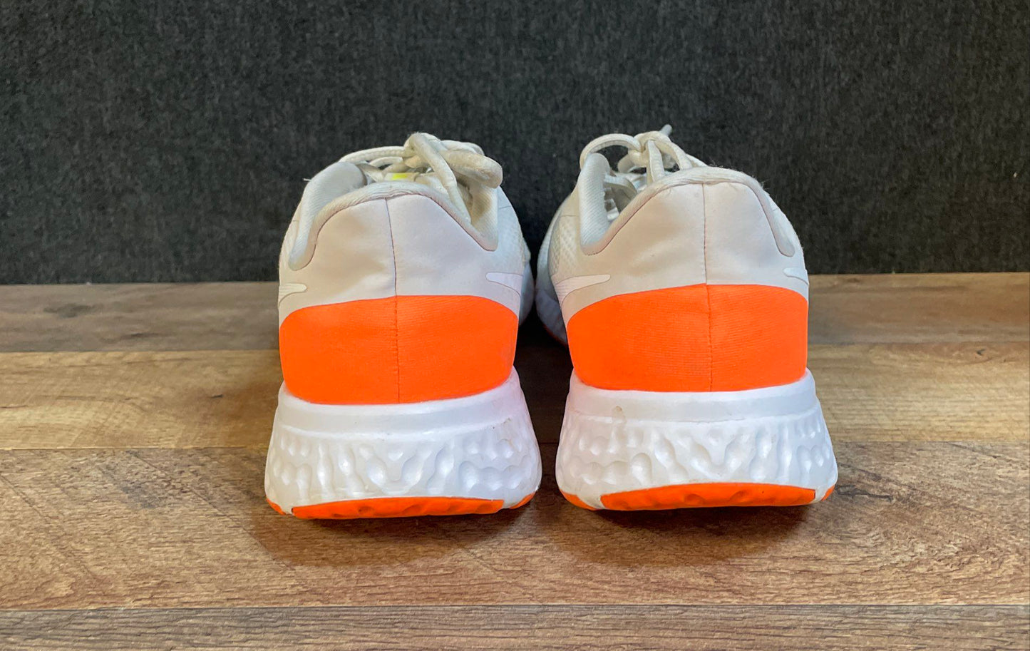 Nike Revolution 5 White Laser Orange Running Shoes Men's Size 10