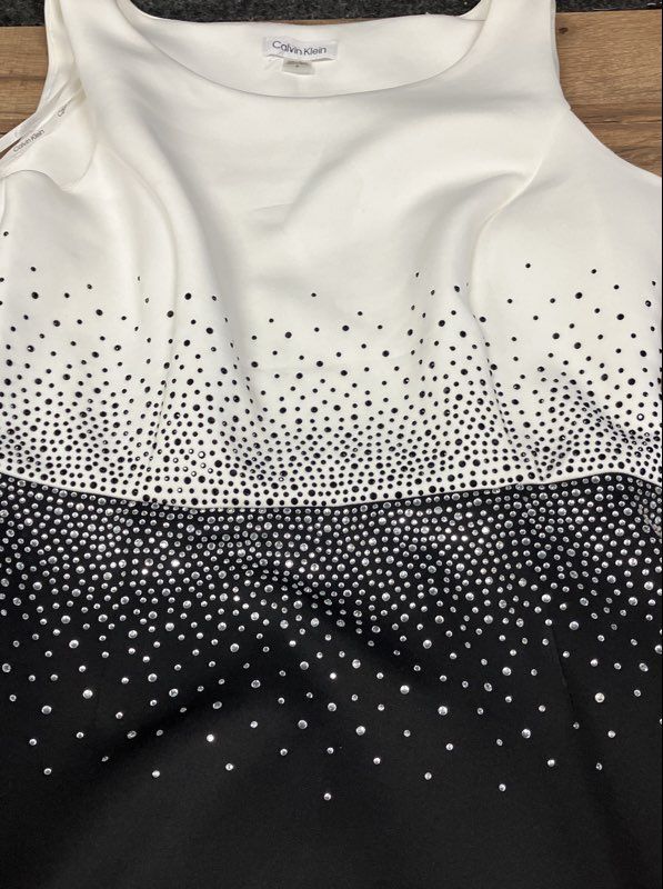 Calvin Klein Women's White Black Studded Ombre Sleeveless Sheath Dress Sz 6 NWT