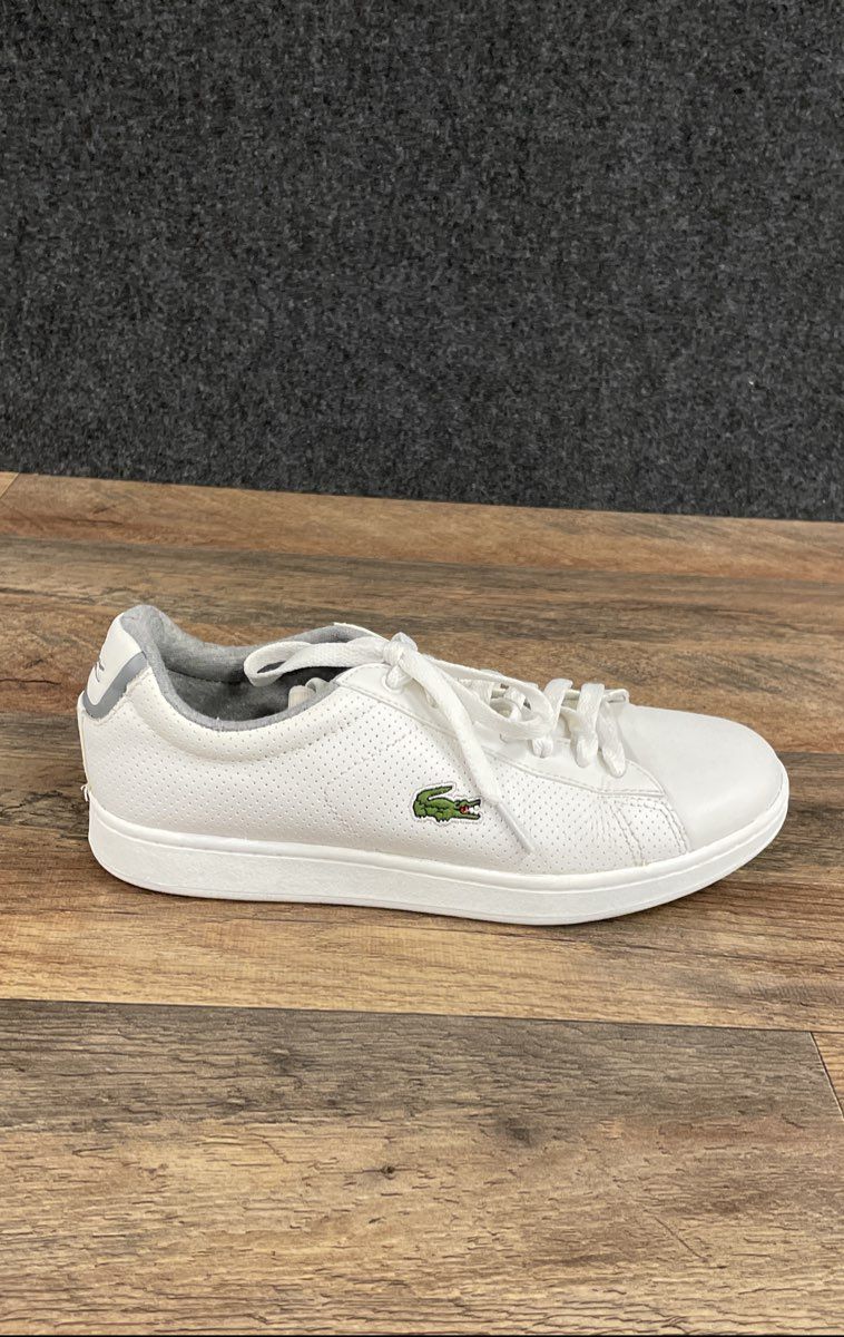 Lacoste Carnaby Evo White Perforated Low Top Sneakers Women's Size 6.5