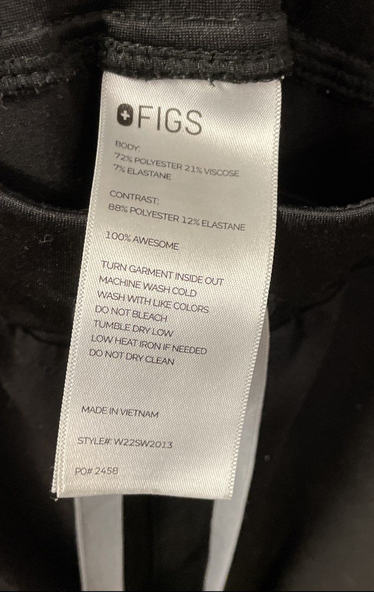 Figs Women's Technical Collection Scrub Pants Black Cargo Sz L