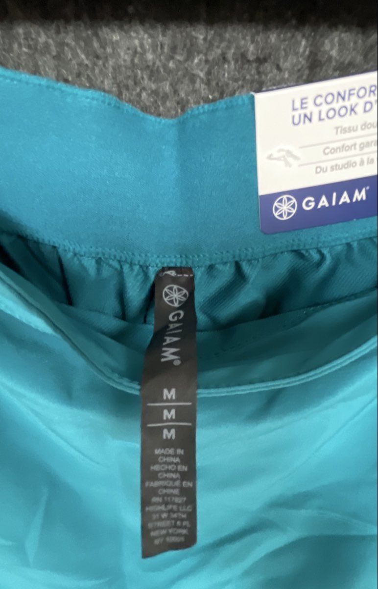 Gaiam Women's Harbor Blue Teal Activewear Skort Athletic Skirt Sz M NWT