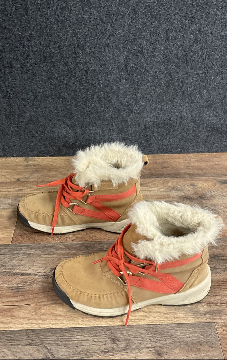 Columbia Minx Shorty III Waterproof Winter Boots Elk Orange Women's Size 7.5