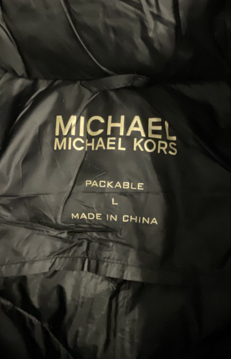 Michael Kors Women's Black Packable Hooded Quilted Puffer Vest Size L