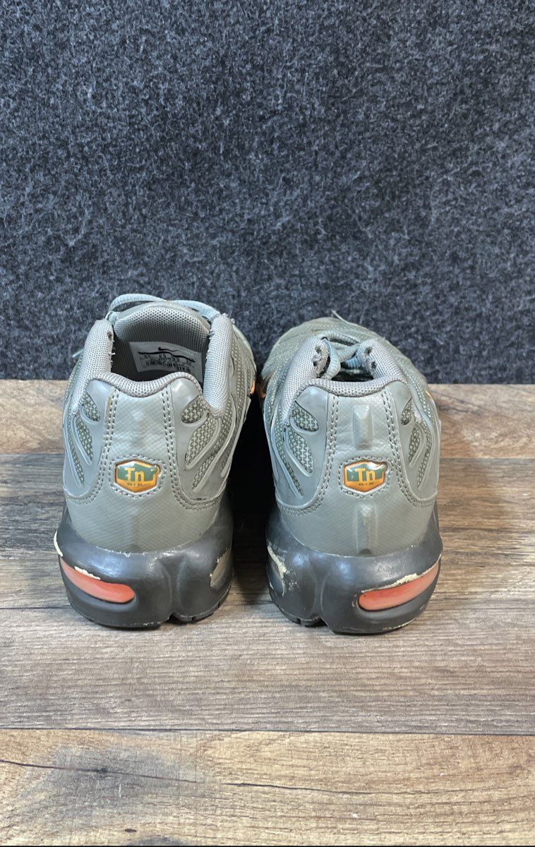 Nike Air Max Plus TN Olive Green Orange Youth Sneakers AO5435-001 Size 6Y