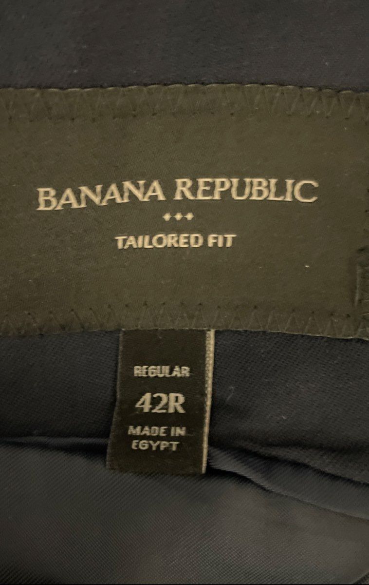 Banana Republic Men's Navy Blue Tailored Fit Wool Blend 2-Button Blazer Sz 42R