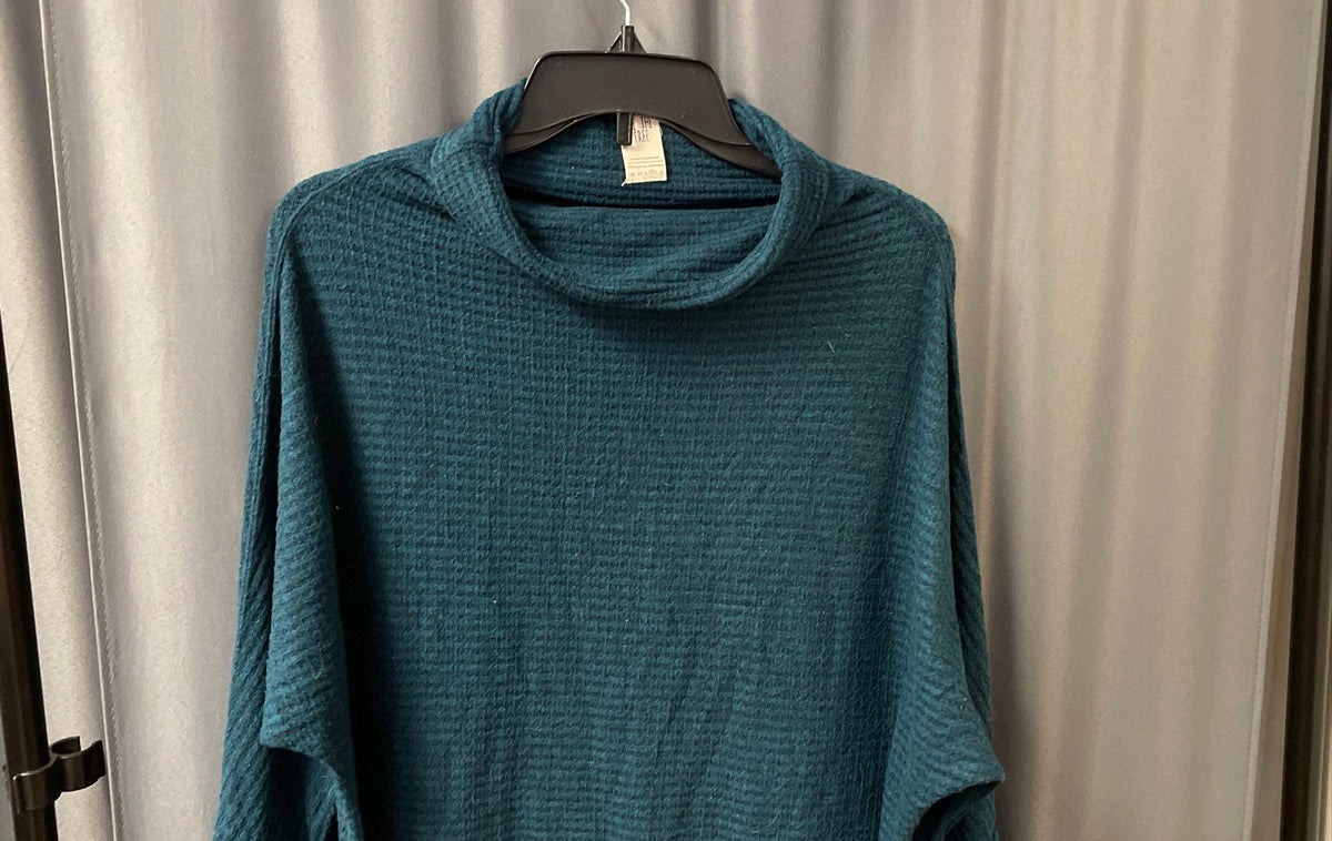 We The Free Women's Jade Waffle Knit Turtleneck Tunic Mock Neck Sz M