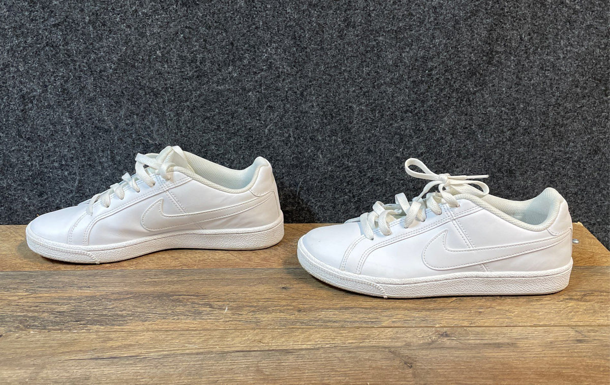 Nike Court Royale White Women's Low Top Sneakers Size 7