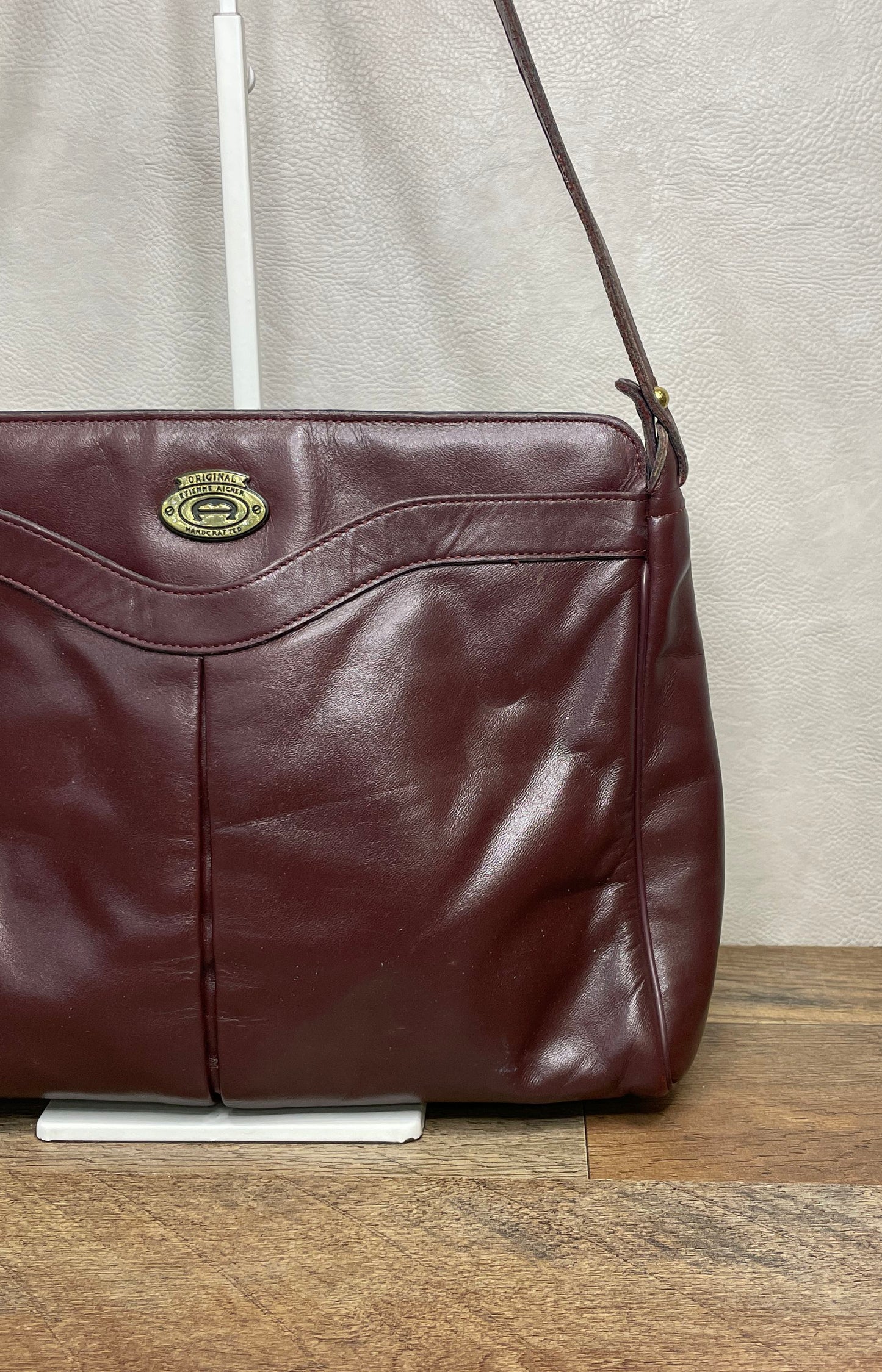 Vintage Etienne Aigner Burgundy Leather Shoulder Crossbody Bag Brass Hardware