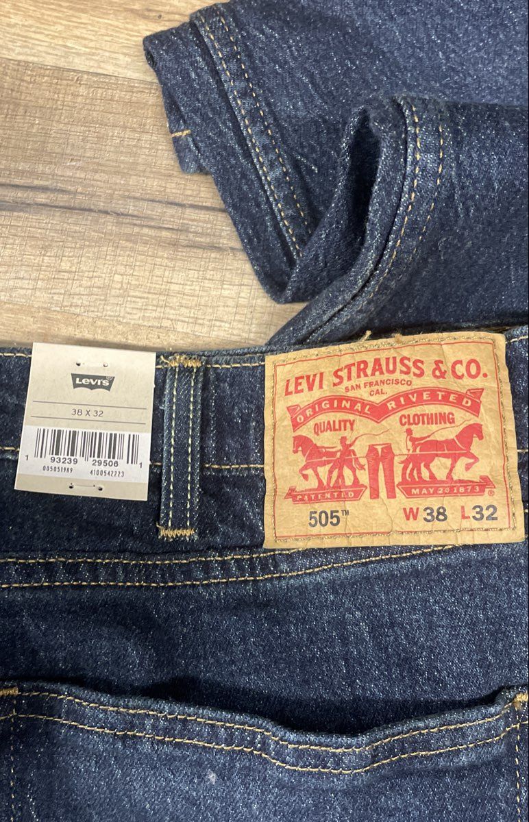 Levi's Men's 505 Regular Fit Straight Leg Stretch Jeans Dark Wash NWT Sz 38x32
