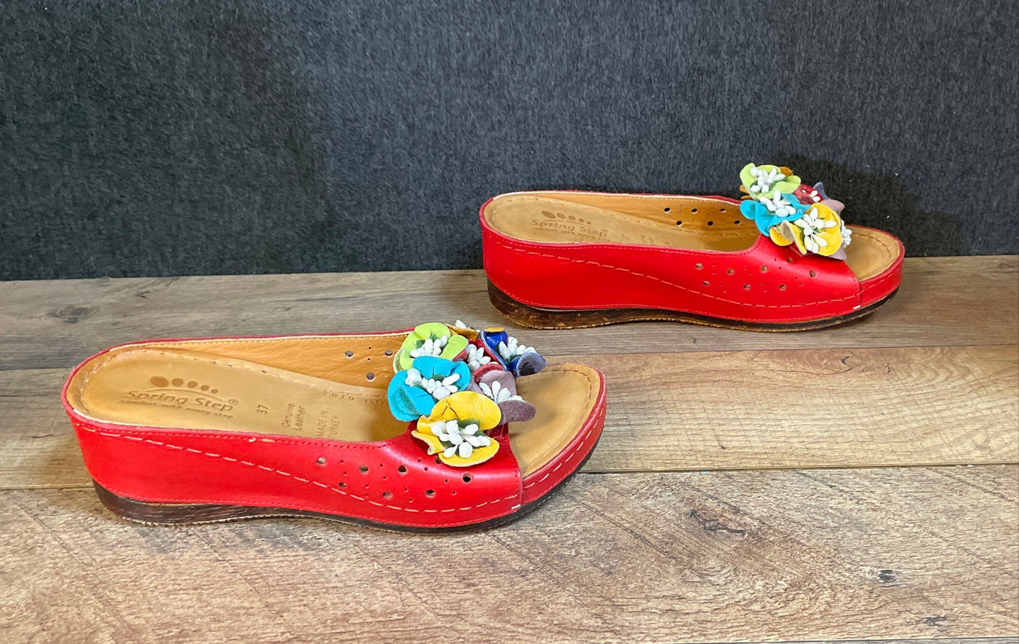 Spring Step Flowerchild Red Leather Floral Wedge Slide Sandals Size 37
