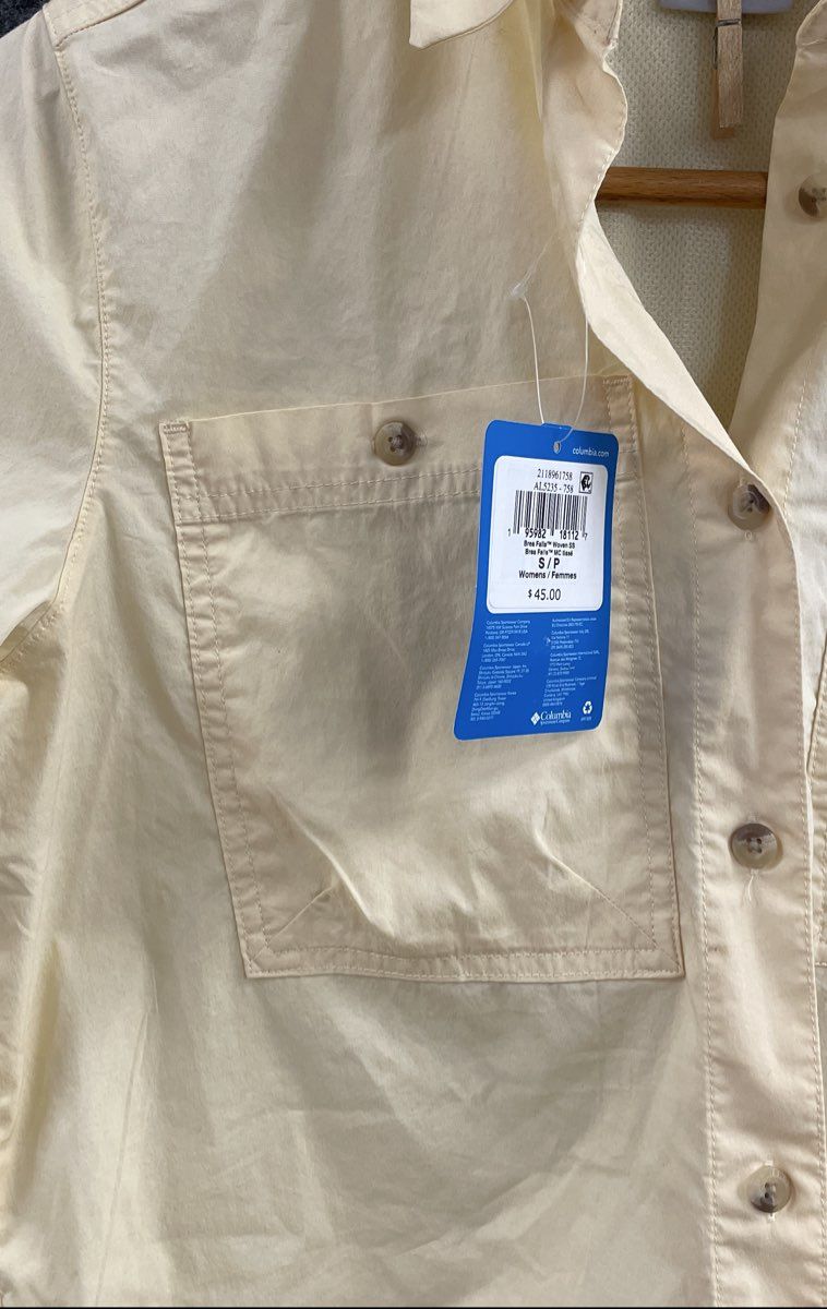 Columbia Women's Brea Falls Short Sleeve Woven Shirt Yellow Vented NWT Sz S