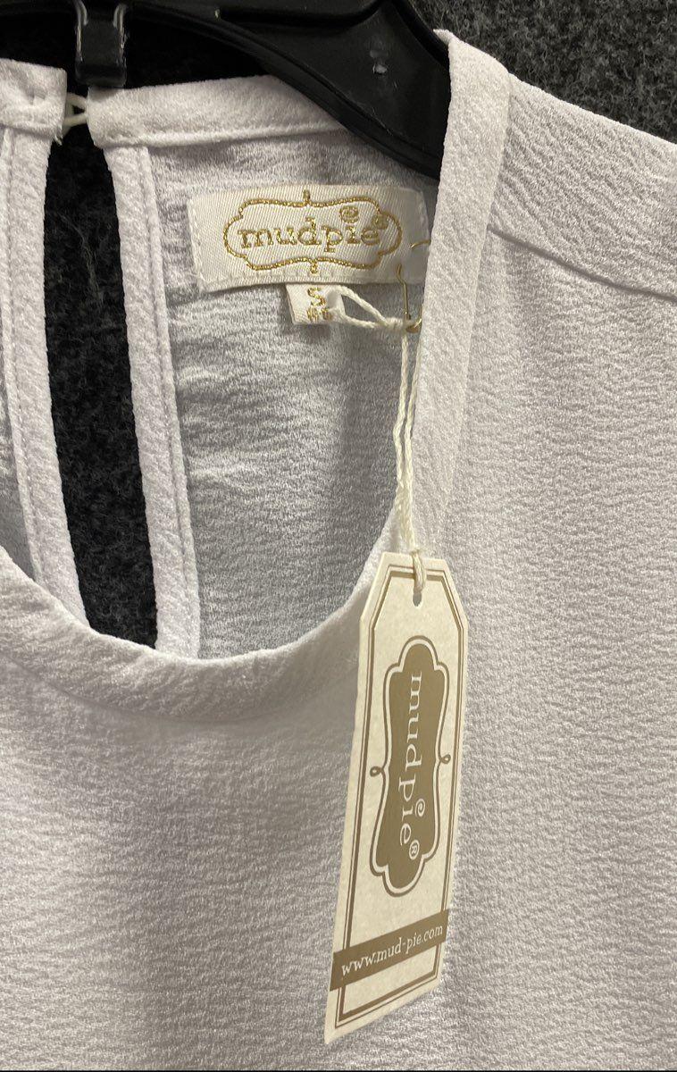 Mud Pie Women's Sutton Scallop Top White Sleeveless Eyelet Hem NWT Sz S 4-6