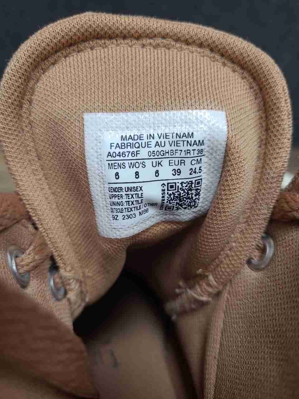 Converse Chuck Taylor All Star Tan Canvas High Top Women's 8 Men's 6 Size 8