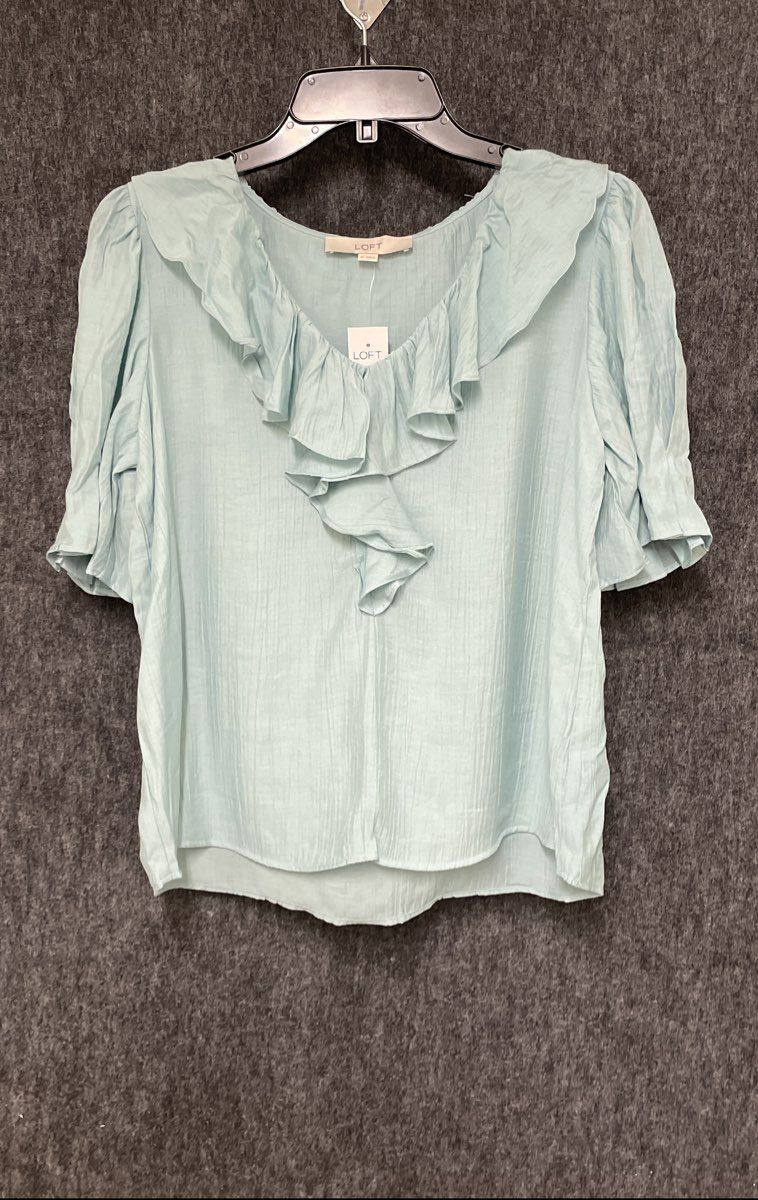 LOFT Women's Ruffle V-Neck Blouse Light Blue Short Flutter Sleeve XS NWT
