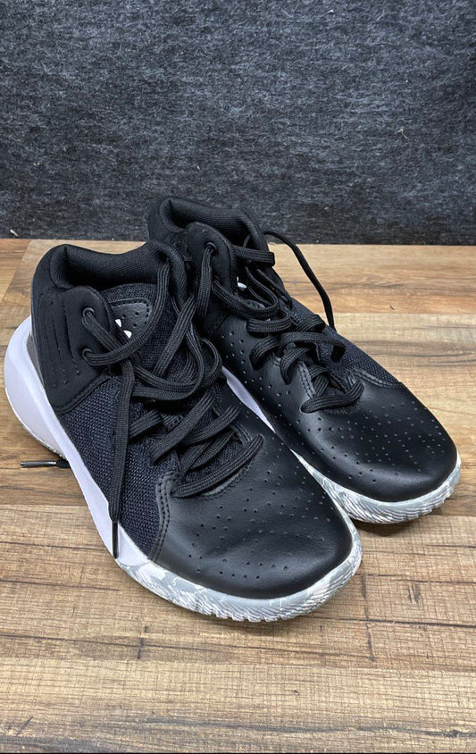 Under Armour Jet '21 Black White Basketball Shoes Youth Size 5Y