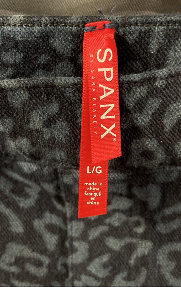 Spanx Women's Blue Black Leopard Print Ankle Skinny Jeans Sz L NWT