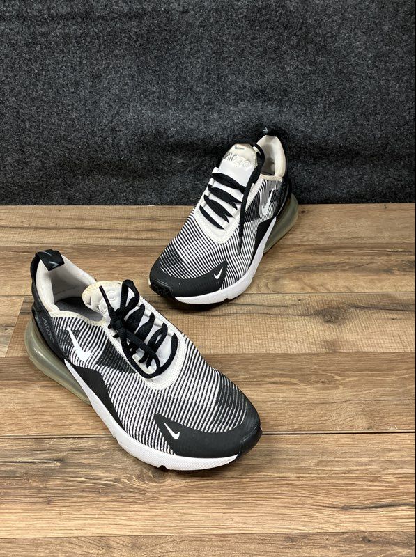 Nike Air Max 270 KJCRD GS Black White Running Shoes Size 7Y