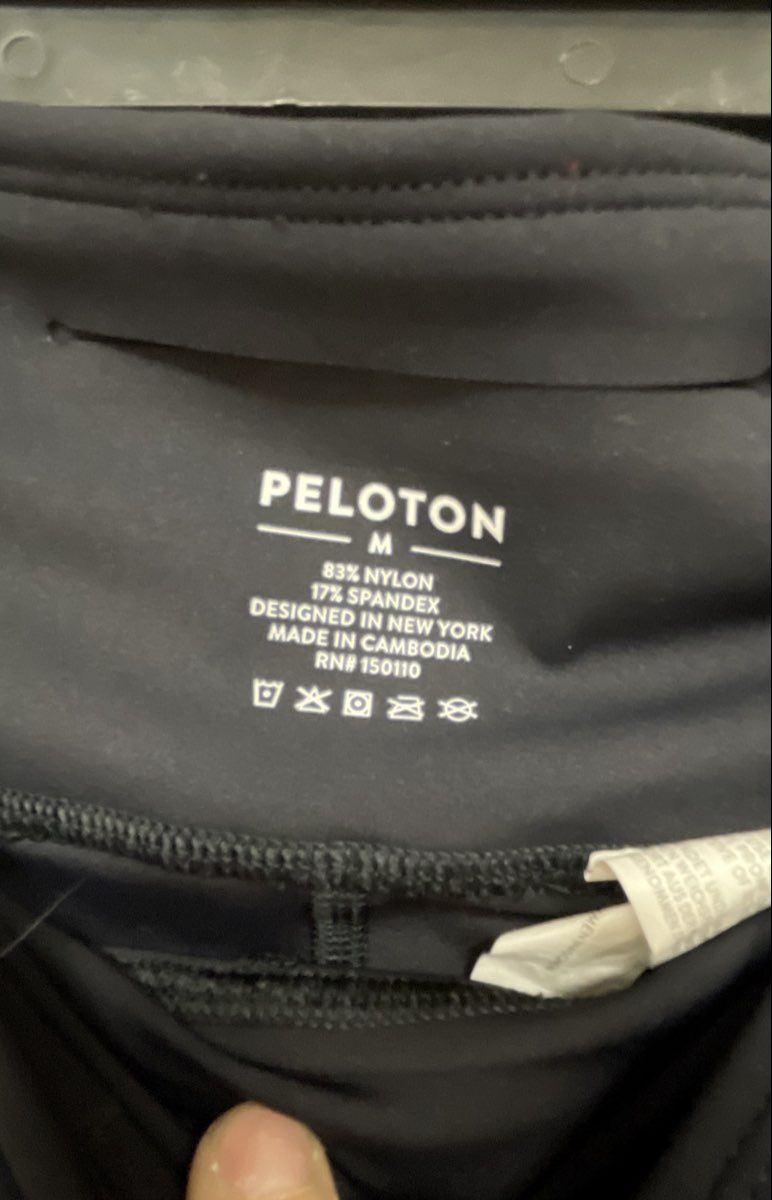 Peloton Women's Black High Waisted Cropped Leggings Capris Yoga Pants Sz M