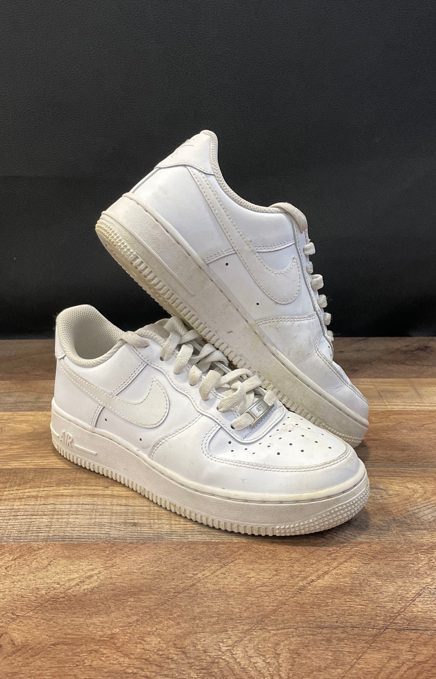 Nike Air Force 1 '07 Triple White Women's Sneakers Size 7.5