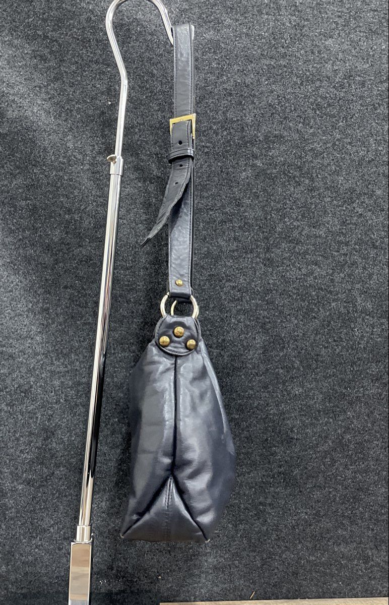 Etienne Aigner Blue Leather Vintage Shoulder Bag Gold Hardware