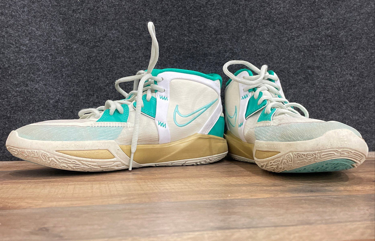 Nike Kyrie Infinity White Teal Gold Youth Basketball Shoes Size 6.5Y