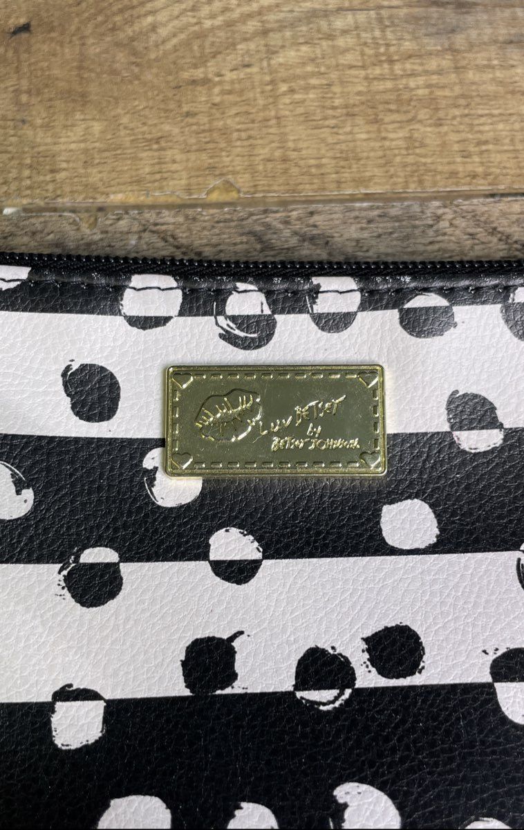 Betsey Johnson Luv Betsey Black White Striped Polka Dot Wristlet Pouch Gold Logo