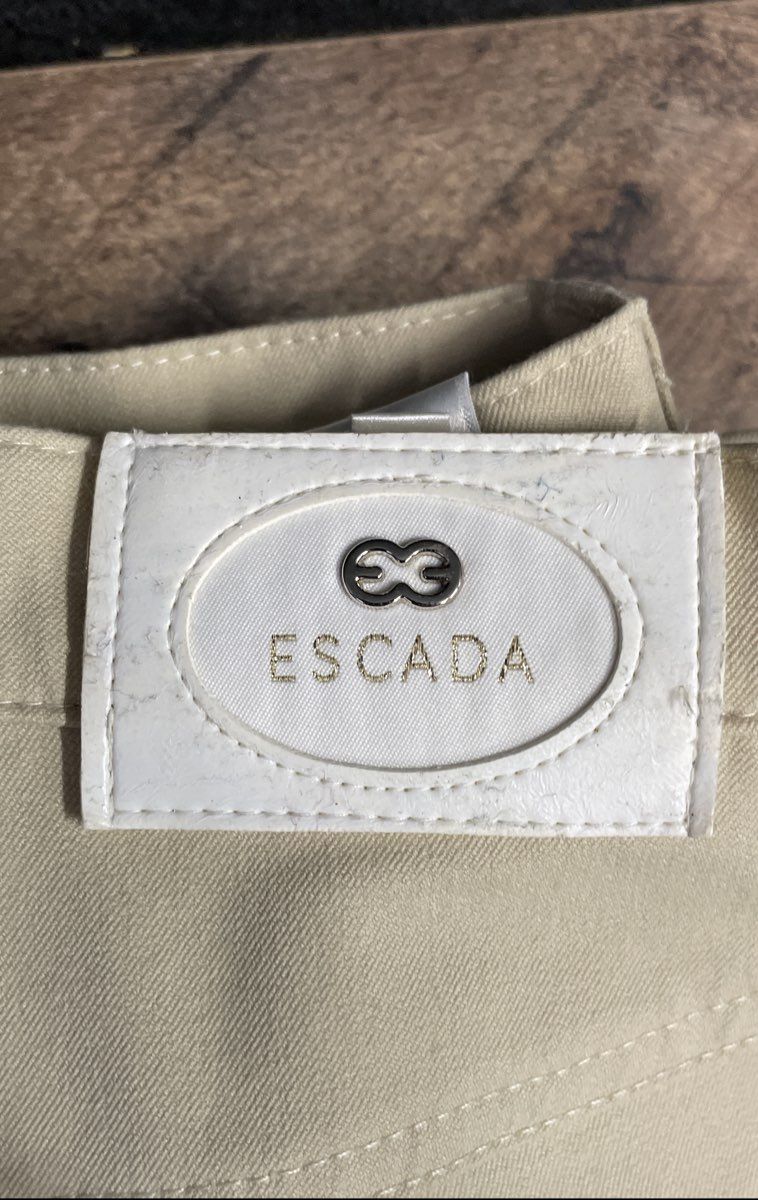Escada Women's Vintage Y2K Beige High Rise Straight Leg Jeans Pants Size 38 8